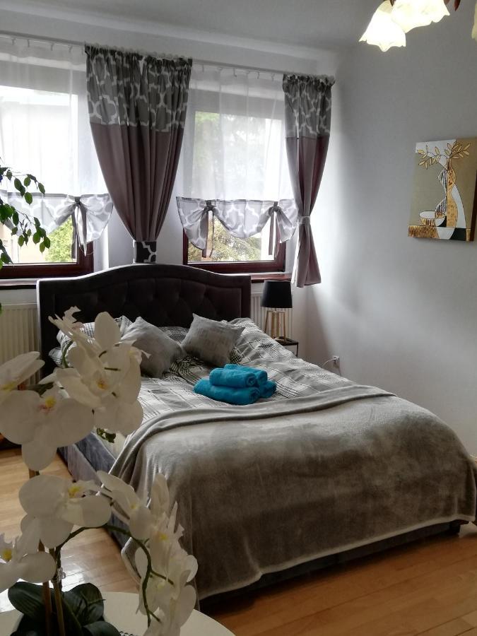 Проживання в сім'ї Idylla